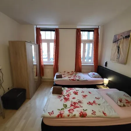 Rum i privatbostad Apartmentzimmer *