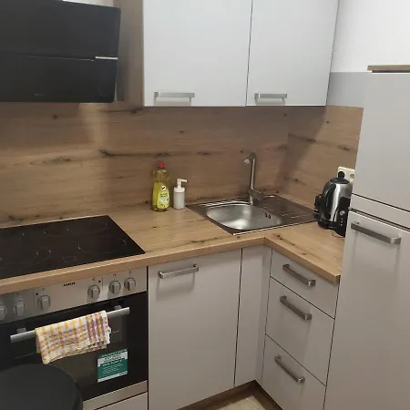 Apartmentzimmer *