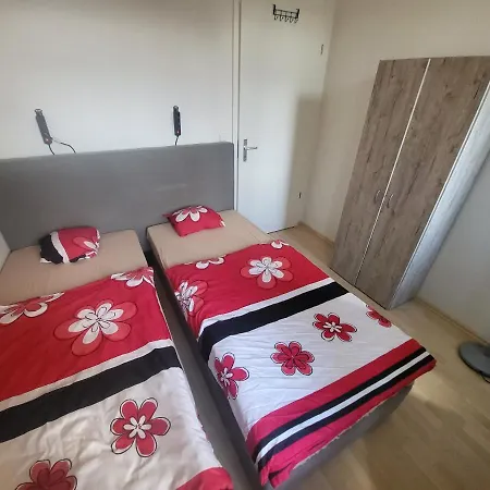 Apartmentzimmer *